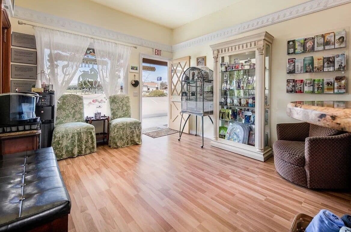 Peaceful Reception Area